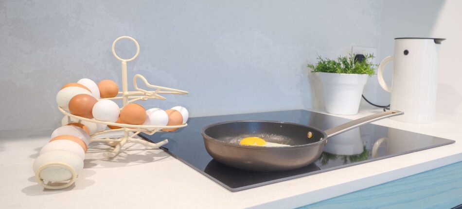 Egg Frying Pans Double Side Egg Cooker Pan, 4 Cups Nonstick Omelet Pan,  with Cartoon Animal Pattern Breakfast Burger Cooker for Pancake Kitchen