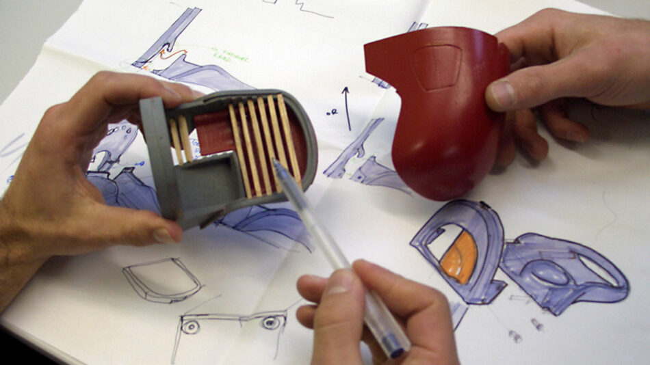 Early mini prototype of the eglu - with sketches 